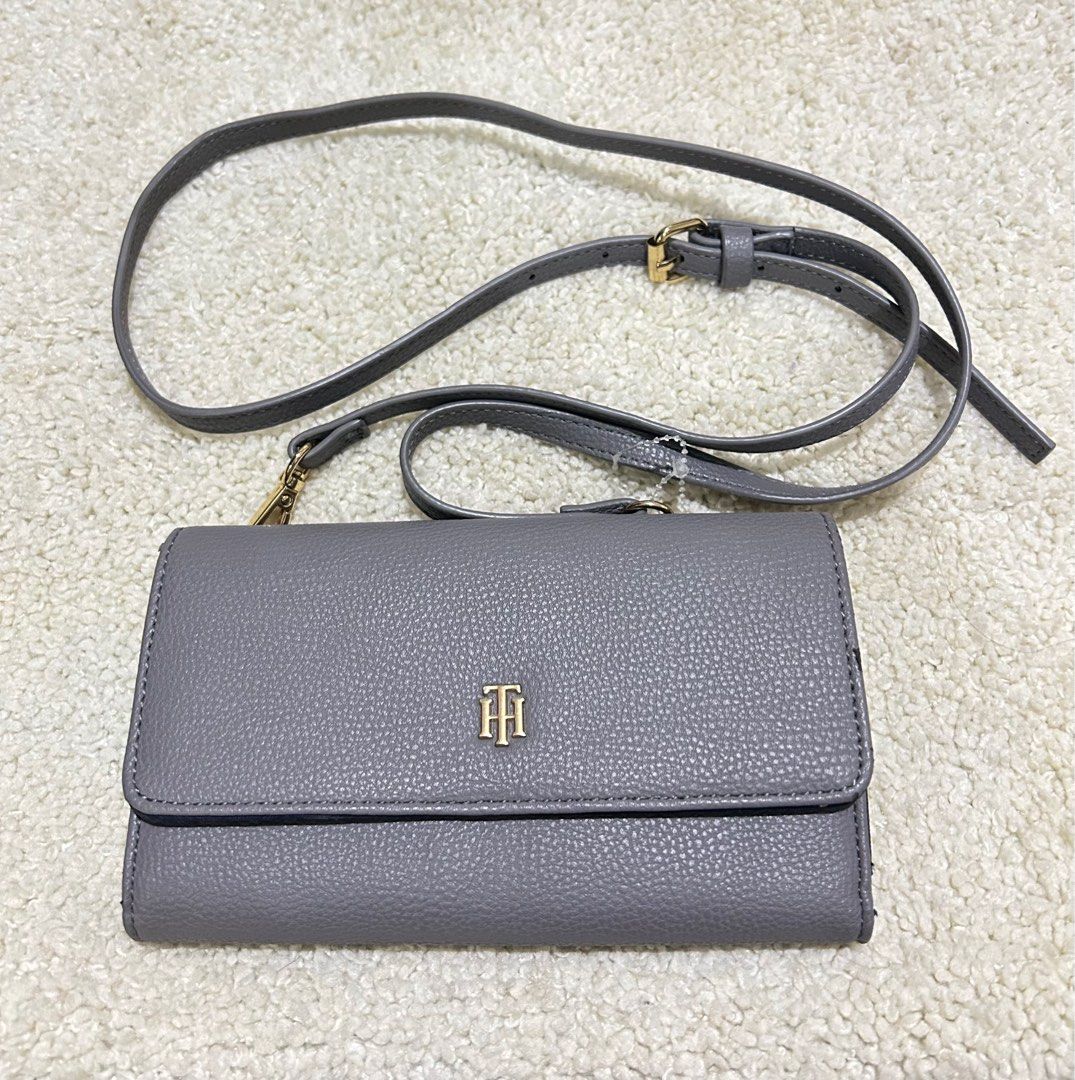 Tommy sling sales wallet