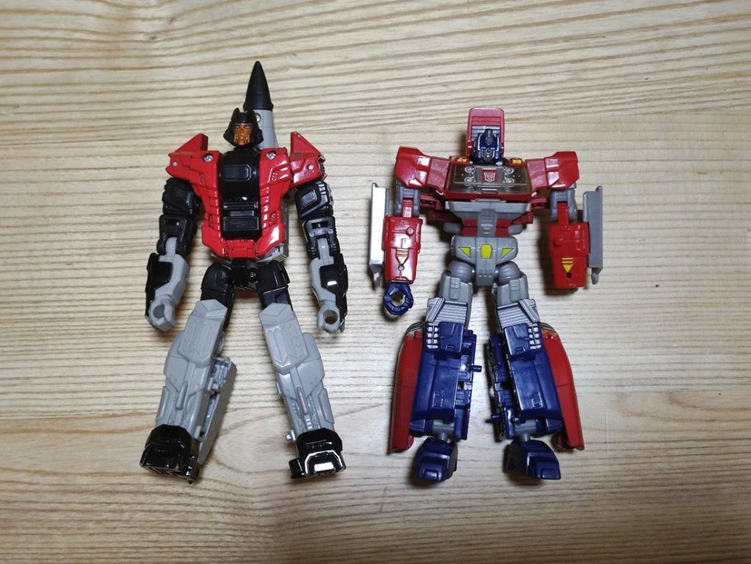 Transformers combiner wars skydive online