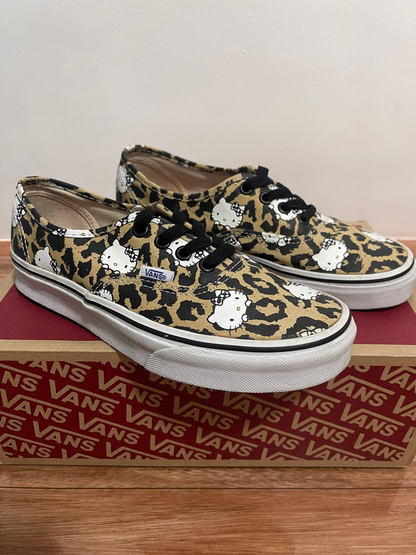 Vans Authentic 'Hello Kitty', Women's Fashion, Footwear, Sneakers on ...