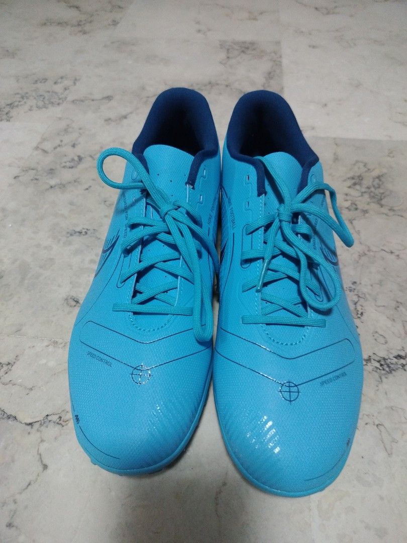 R1 futsal shoes outlet