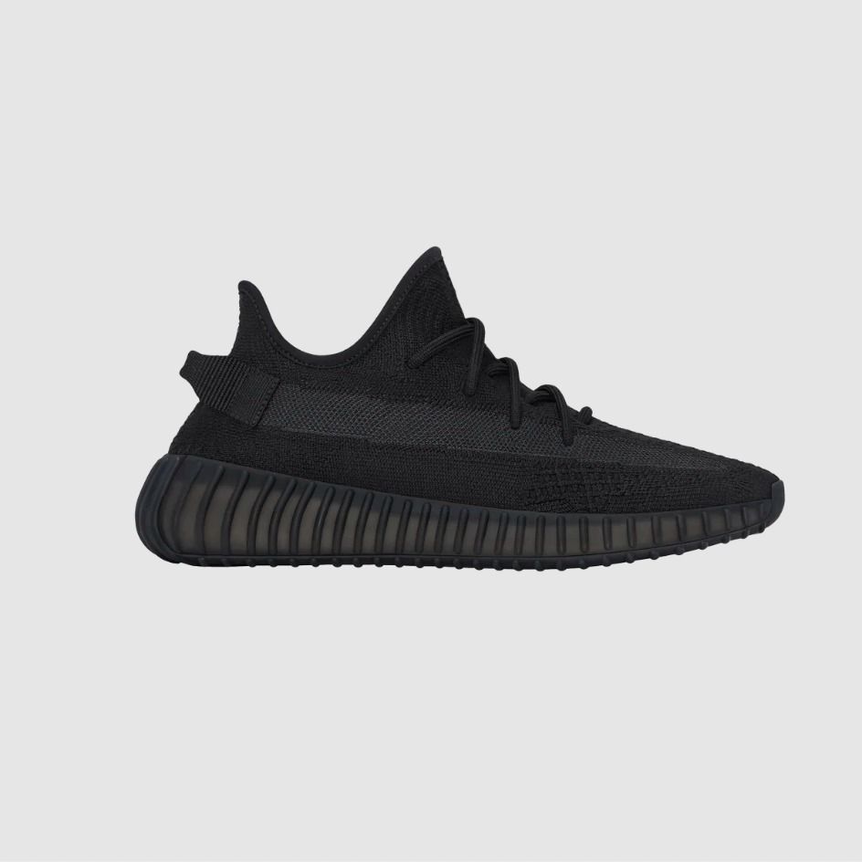 YEEZY Boost 350v2 Onyx UK9.5 US10 Men s Fashion Footwear