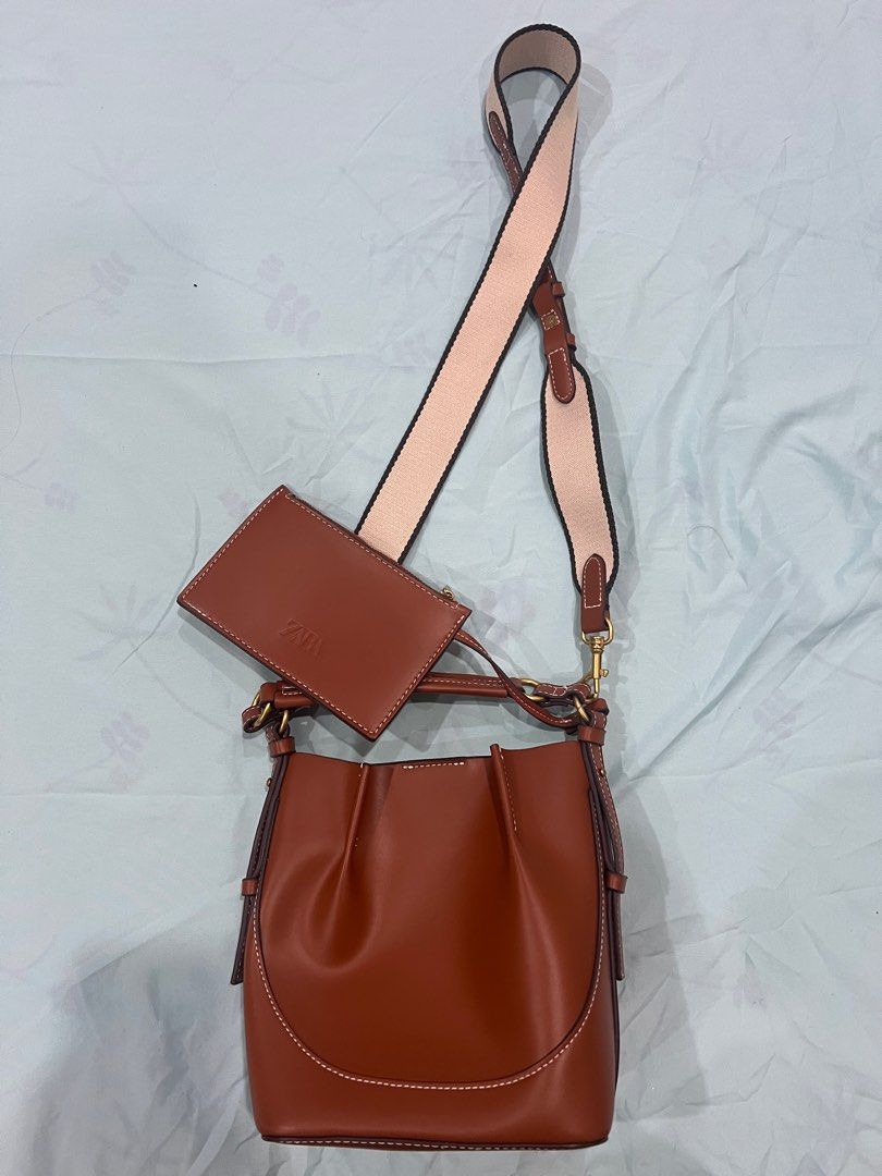Zara bucket store bag with topstitching