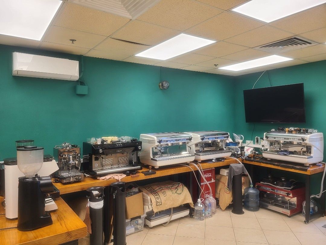 咖啡機，磨豆機,coffee machine, espresso machine, grinder,商用，家用, 家庭電器, 廚房電器,  咖啡機及咖啡壺- Carousell