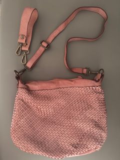 （分類：）位於 。 由 olkam 提交（商品編號 1289762867，圖片 1）。簡介： 。