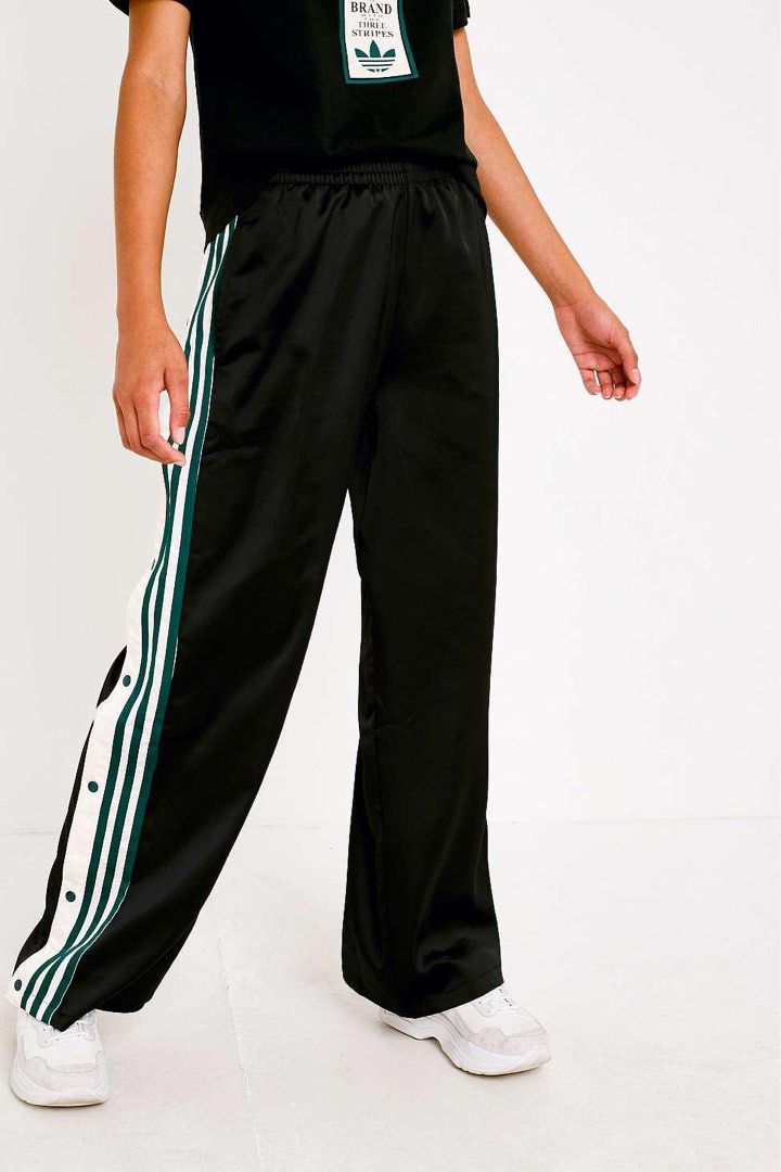 Adidas originals three stripe popper pant with vintage logo shop in black