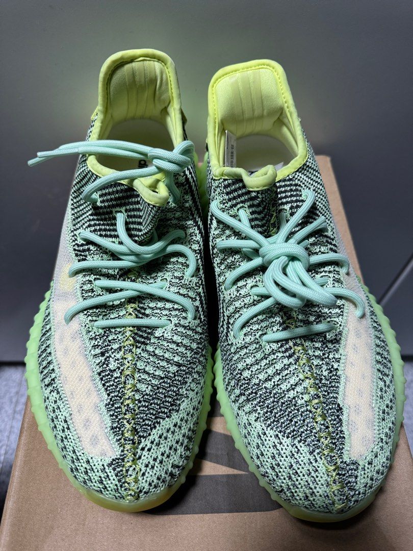 yeezreel glow 350