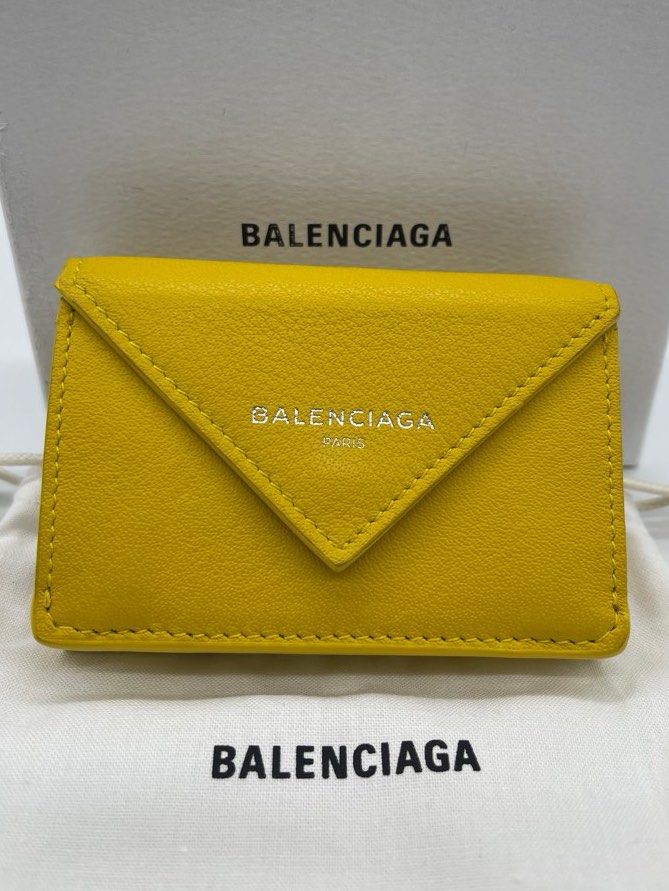 Balenciaga yellow wallet 2025