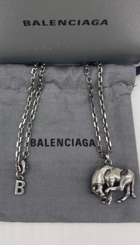 Balenciaga zodiac necklace deals