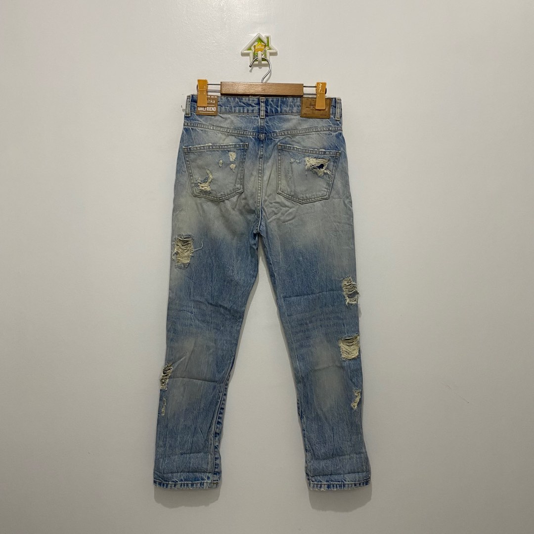 Girlfriend jeans bershka hot sale
