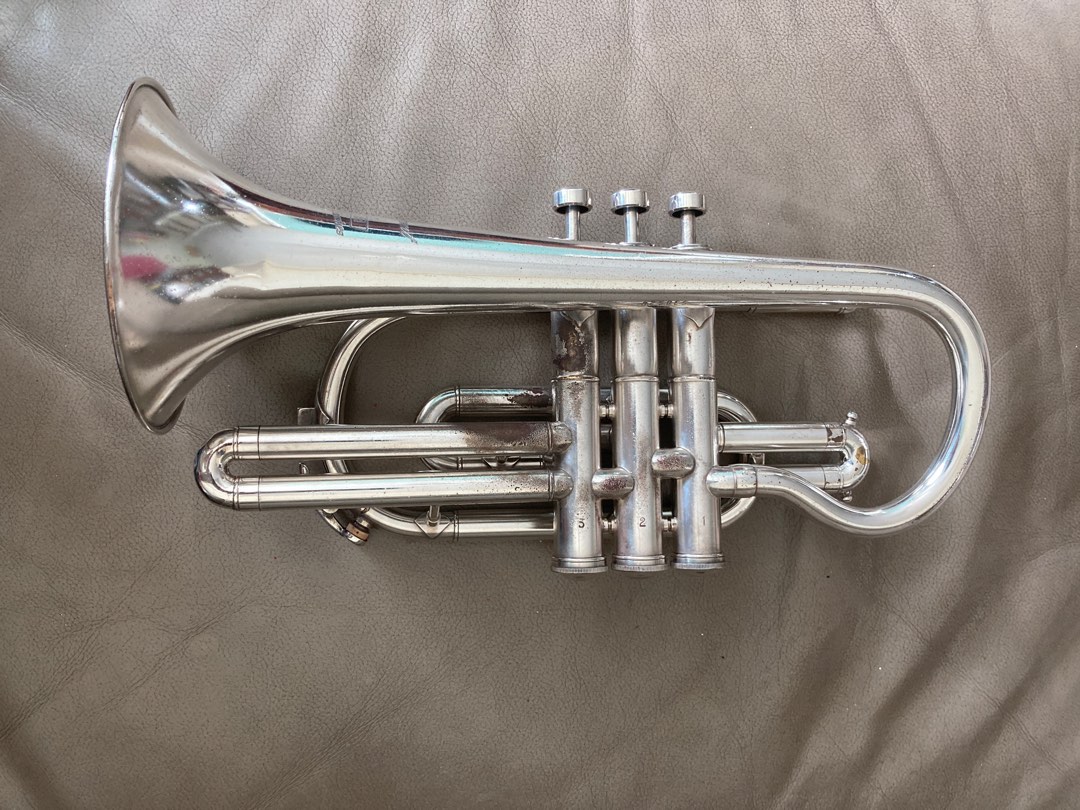 Boosey and store hawkes regent cornet