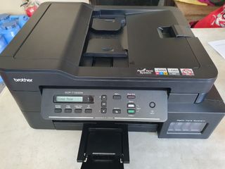 Impresora multifuncional Brother DCPT710W