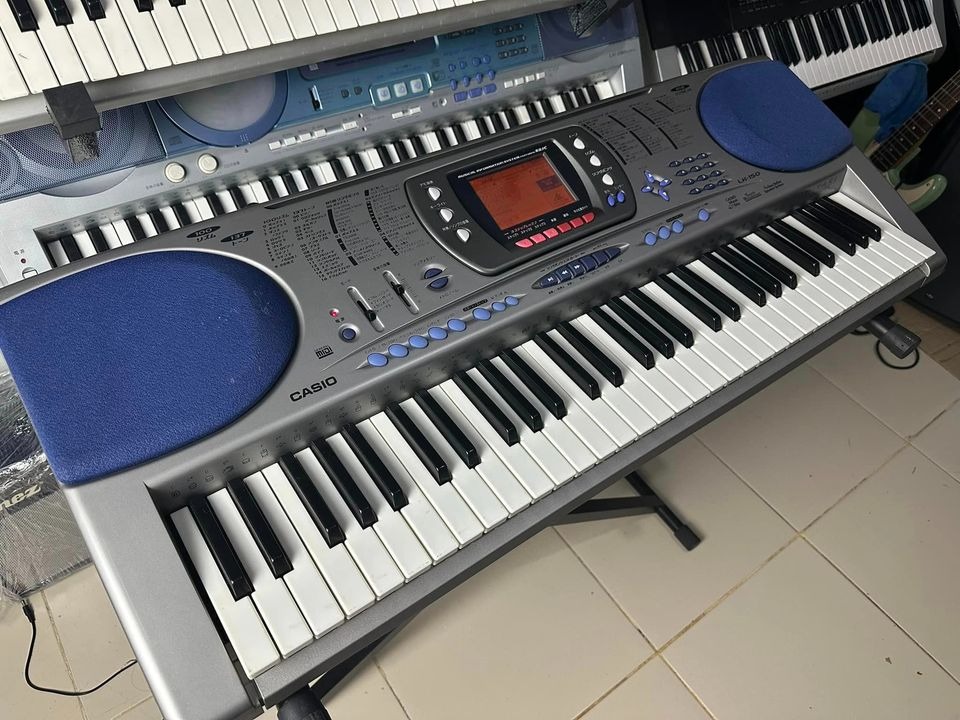 Casio LK 150 Piano Keyboard Organ 61 Keys Touch Response