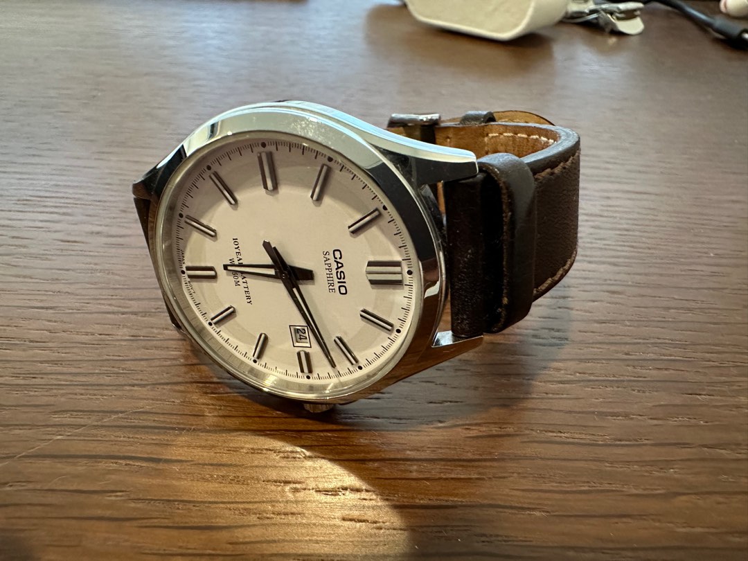 Casio sapphire 10 year battery sales