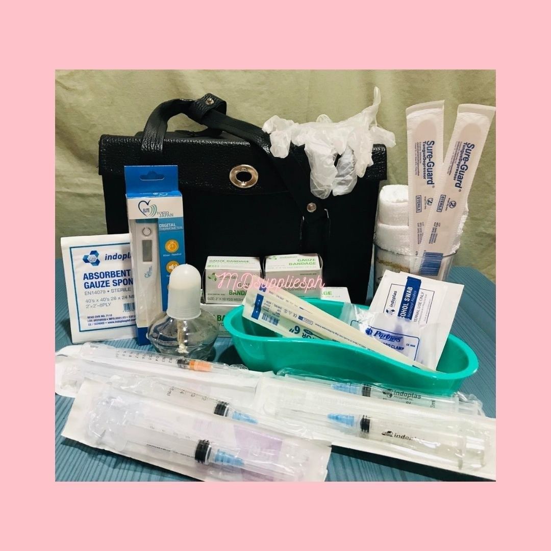 CHN/Nursing/OB Bag with paraphernalias set (Category: Medical Supplies & Tools) located in Cagayan de Oro. Submitted by ajc22 (Listing ID 1289832673, Image 3). Description: NOTE ‼️ ✅️Fixed price ✅️No school logo included ✅️No BP app and stethoscope included ✅️Payment first basis Check our Ig page: @mdmedicalsuppliescdeoph.