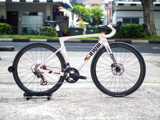 (Category: ) located in . Submitted by mech_cyclist (Listing ID 1289674406, Image 1). Description: .