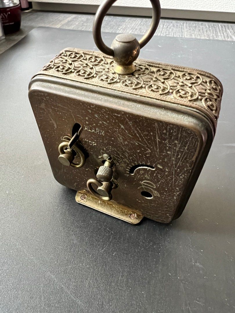 Clock （分類：復古收藏品）位於 Hong Kong。 由 canwatt 提交（商品編號 1289763741，圖片 3）。簡介： 。