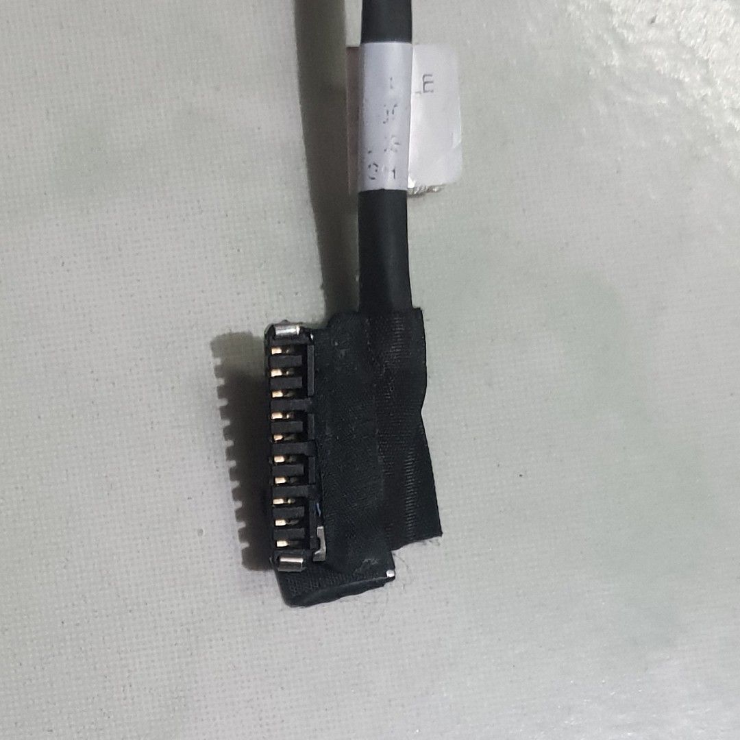 Dell 5590 battery cable (Category: Cables & Adaptors) located in Pasig City. Submitted by phgigapro (Listing ID 1289752361, Image 2). Description: Dell 5590 battery cable only bnew po hindi nagamit pick up or lalamove only.