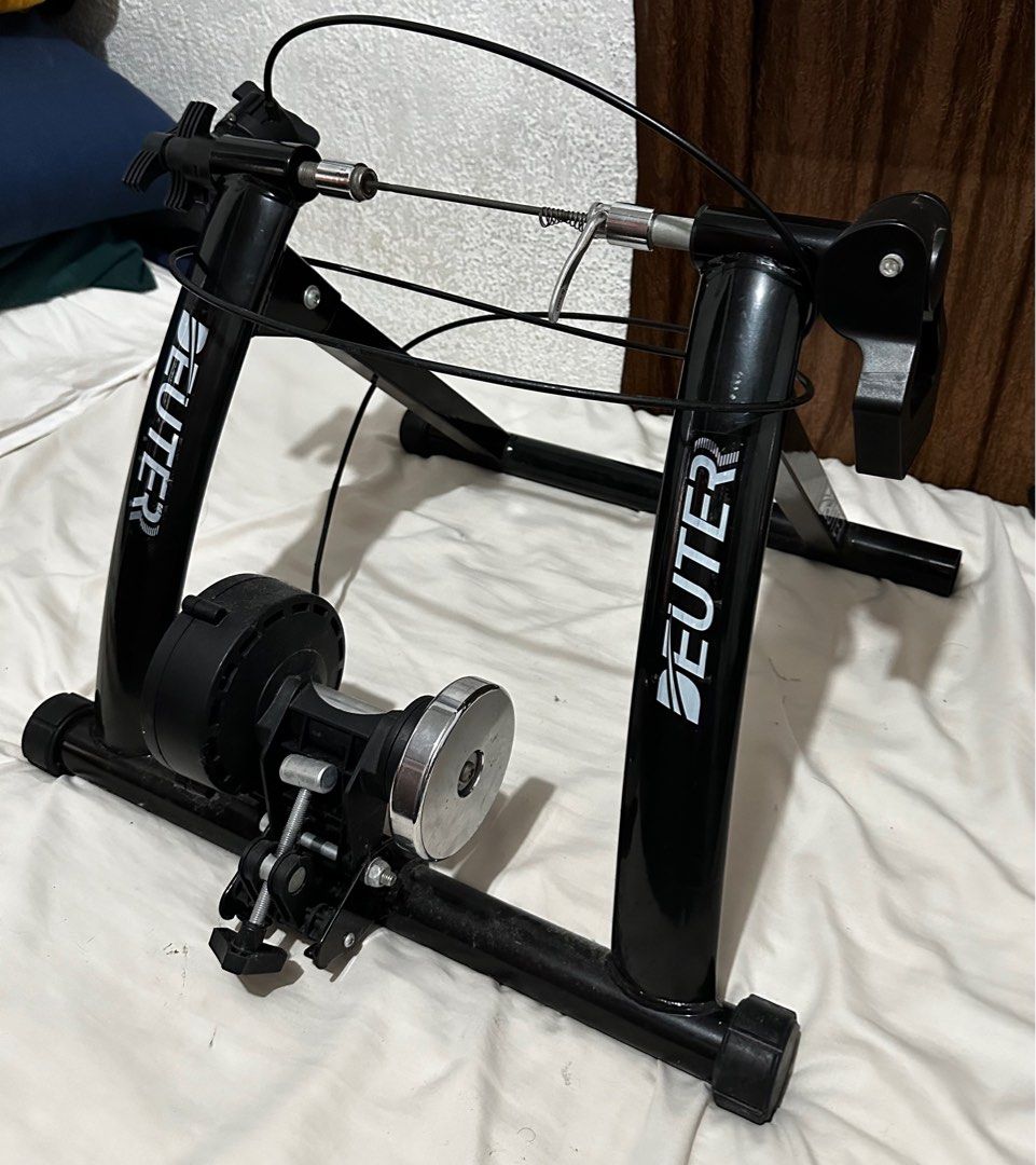 Deuter bike sales trainer assembly
