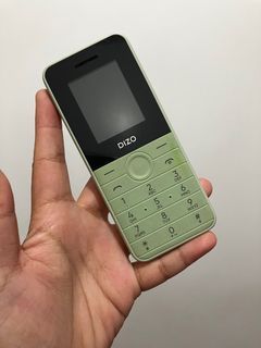 Dizo Star 300 Basic Phone with Charger