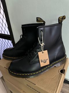 Dr. Martens 1460 Original 8-Eye Boots Black Smooth (Black) US 12