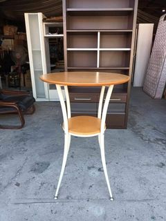 Round hotsell table price