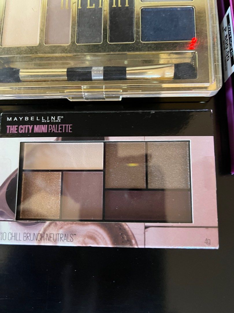 Eyeshadow palette Set of 3 (Category: Makeup) located in Marikina City. Submitted by jyzsy (Listing ID 1289769511, Image 3). Description: .