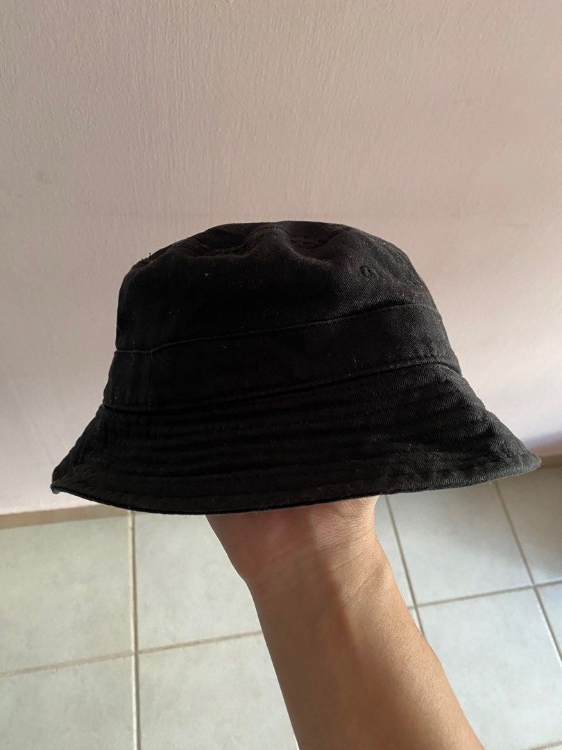 Fila bucket hat black top