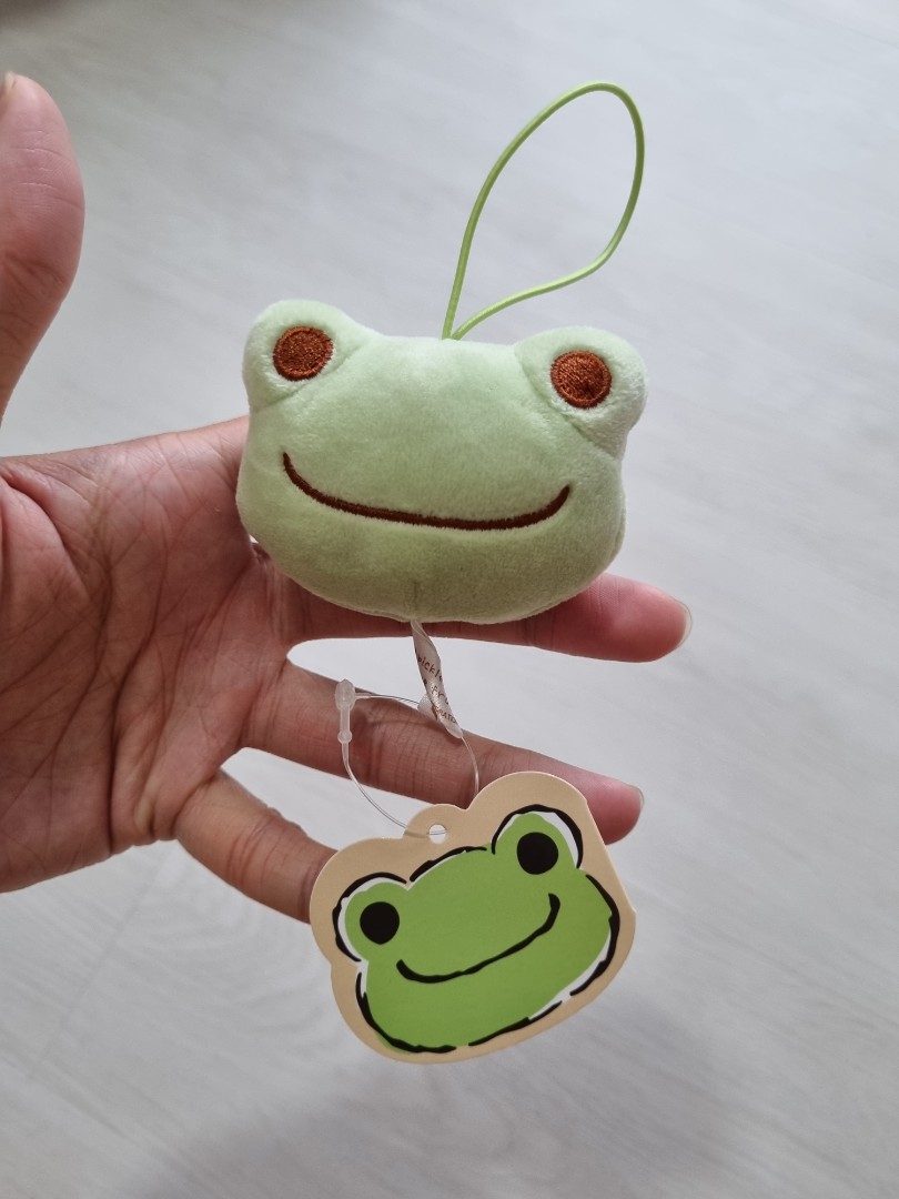 Froggy plush chain, Hobbies & Toys, Toys & Games on Carousell