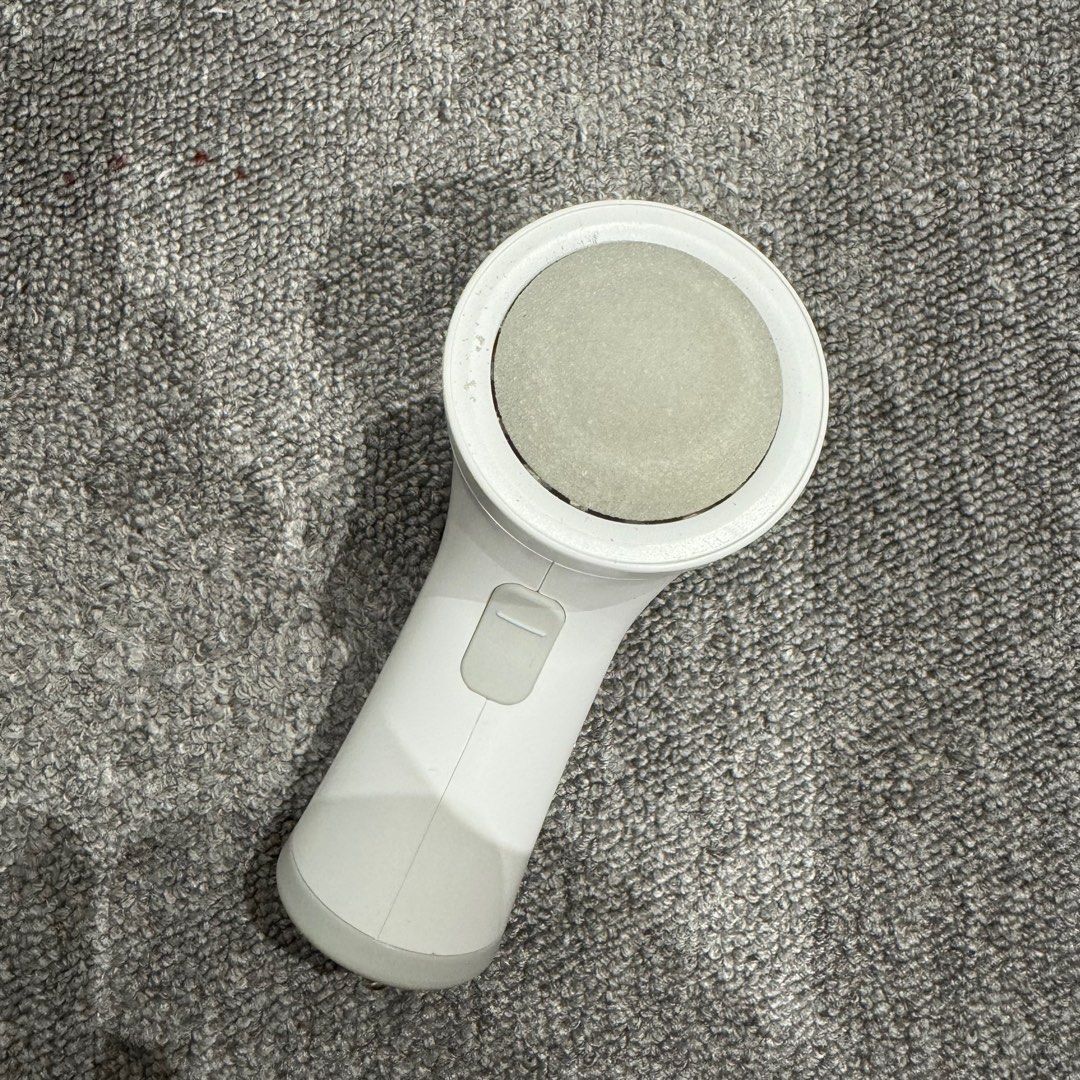 【未來實驗室】Future Lab 磨腳皮機 6S手足修磨儀 磨刀, 香水、美妝、保養, 足、腿部保養在旋轉拍賣