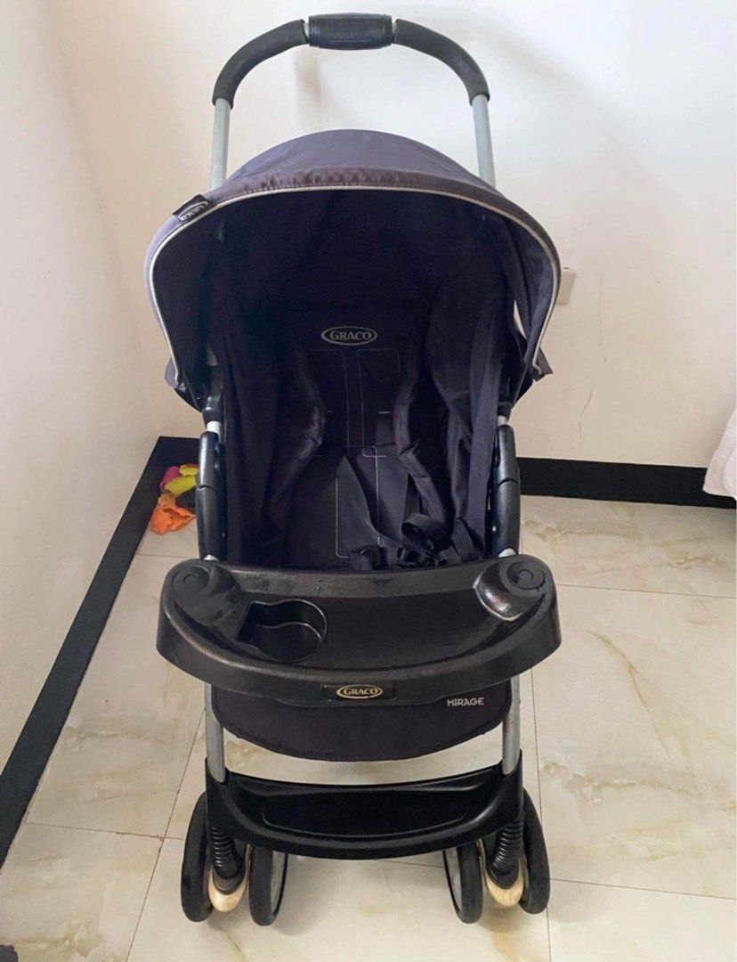 GRACO Mirage Plus Baby Stroller (Category: Strollers) located in Makati City. Submitted by mihox (Listing ID 1289695934, Image 2). Description: -Full Reclined Backrest -With Canopy Hood -With Bumper Bar -2 in 1 Stroller System -Removable Fabrics -Belts Adjustable -Lightly Used condition 📍Taguig.