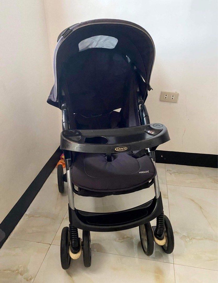 GRACO Mirage Plus Baby Stroller (Category: Strollers) located in Makati City. Submitted by mihox (Listing ID 1289695934, Image 1). Description: -Full Reclined Backrest -With Canopy Hood -With Bumper Bar -2 in 1 Stroller System -Removable Fabrics -Belts Adjustable -Lightly Used condition 📍Taguig.