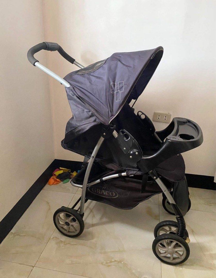 GRACO Mirage Plus Baby Stroller (Category: Strollers) located in Makati City. Submitted by mihox (Listing ID 1289695934, Image 3). Description: -Full Reclined Backrest -With Canopy Hood -With Bumper Bar -2 in 1 Stroller System -Removable Fabrics -Belts Adjustable -Lightly Used condition 📍Taguig.