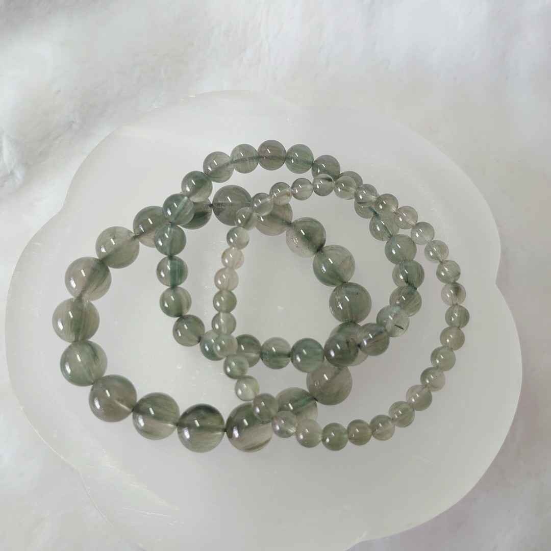 Green Rabbit Hair Quartz Crystal Bracelet, Women's Fashion, Jewelry ...