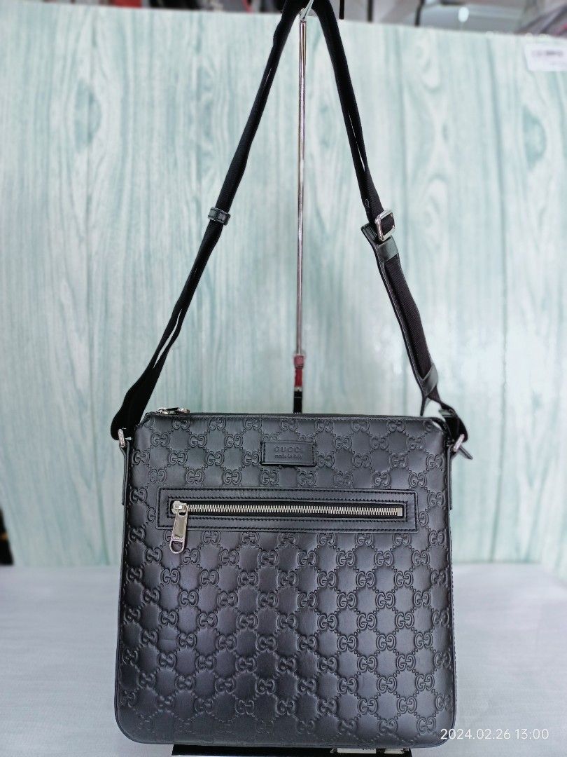 406408 gucci hotsell