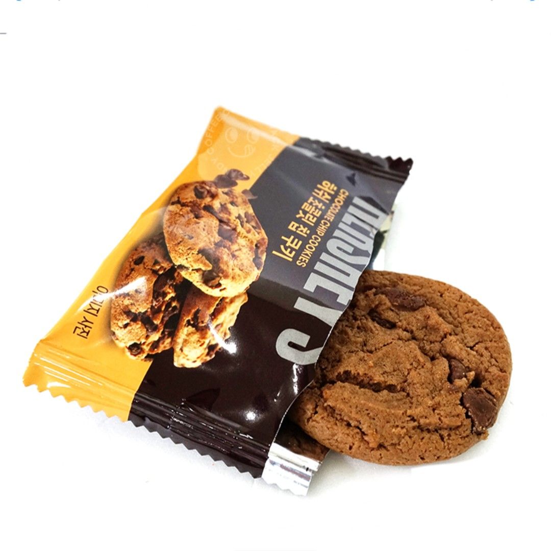 Hershey's Cookies BULK 400gx2 (Category: Packaged & Instant Food) located in Cainta. Submitted by shopchelonline (Listing ID 1289809139, Image 2). Description: Hershey's Cookies BULK 400gx2 🛒1,680.00 each(all in) + LSF 💎Pre-order - NO RUSH SHIPPING 💎Korea Pasabuy - NORMAL ETA ✅️Papago ‼️Limited Offer‼️ 💎Colors may vary due to lighting. 💎Availability and price may vary 💎The outer case/box is simply for protecting goods. (Damages such as scra