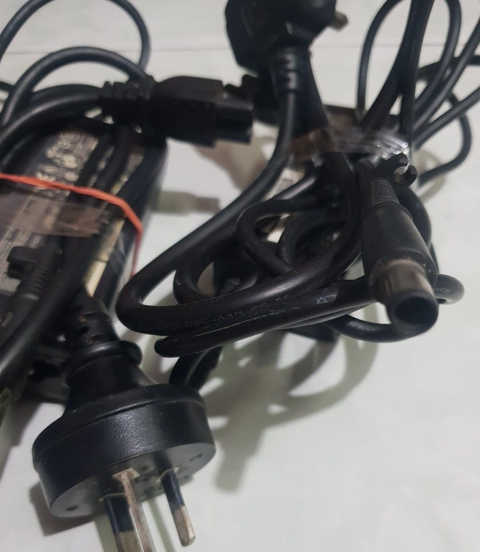 Hp laptop chargers (Category: Chargers) located in Pasig City. Submitted by phgigapro (Listing ID 1289753974, Image 2). Description: hp laptop chargers 3 units avble 1. 450php 90W 19W 4.74A 2 & 3 chargers/ 320 php each 65W 18.5V 3.5A.