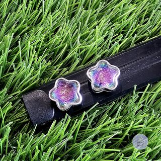 (Category: ) located in . Submitted by hawtgems (Listing ID 1289781578, Image 1). Description: .