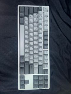 (Category: ) located in . Submitted by wee_han (Listing ID 1289763467, Image 1). Description: .
