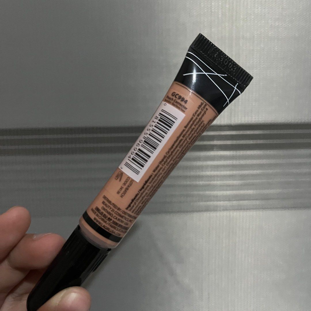 LA Girl Pro Conceal Concealer Corrector (Category: Makeup) located in San Pedro. Submitted by cayerms (Listing ID 1289819996, Image 2). Description: LA Girl Pro Conceal Concealer Corrector ❗️used only once onti lang din nabawas Shade: Peach Corrector.