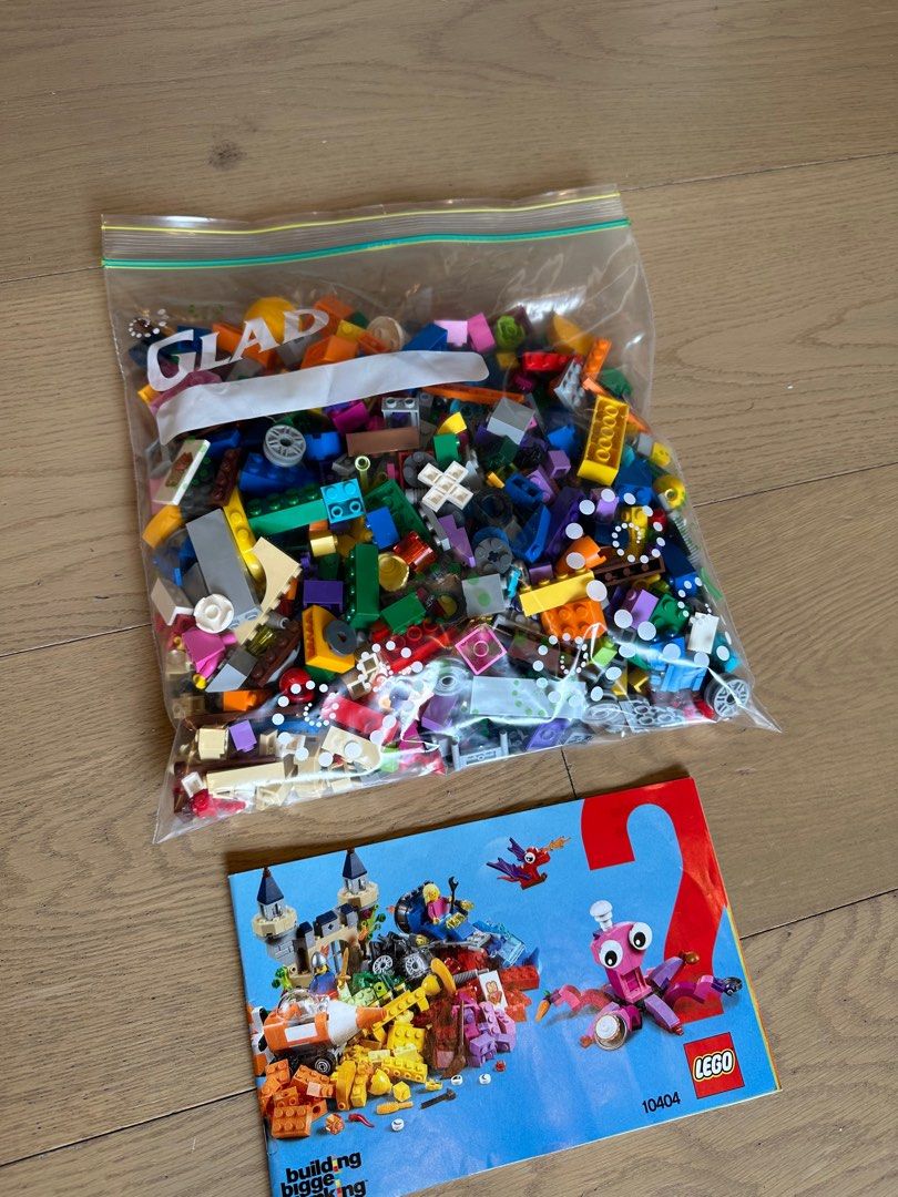 Lego instructions 10404 top