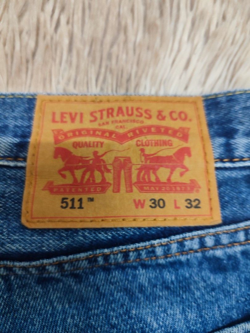 Free shipping levi outlet