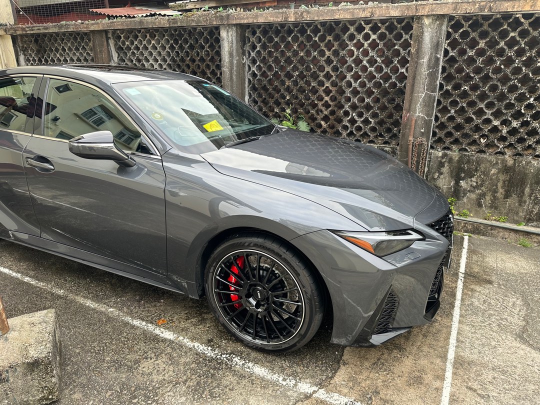 Lexus IS300H Executive Hybrid (A)62863130940161112