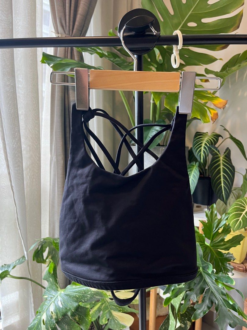 LULULEMON free to be wild bra, Women's Fashion, Activewear on Carousell