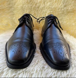 Magnanni Gerardo Medallion Shoes