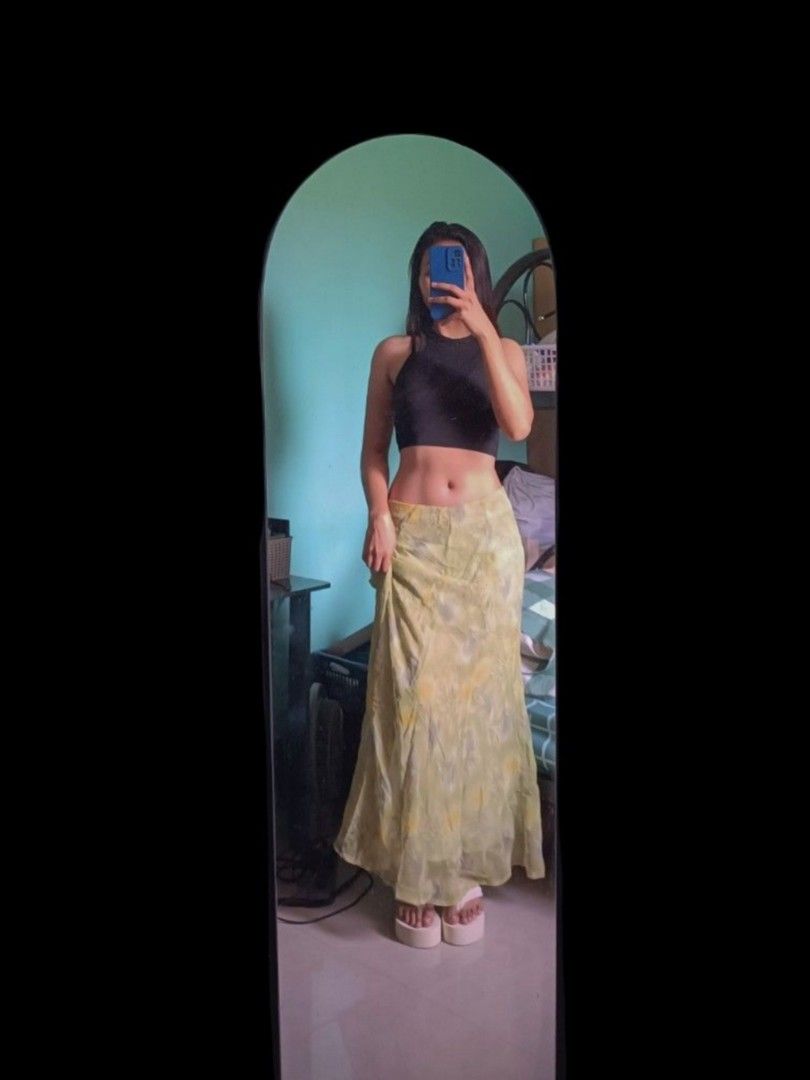 Flowy satin sales maxi skirt