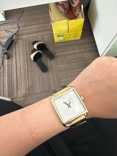 (Category: ) located in . Submitted by nf.preloved (Listing ID 1289694641, Image 1). Description: .