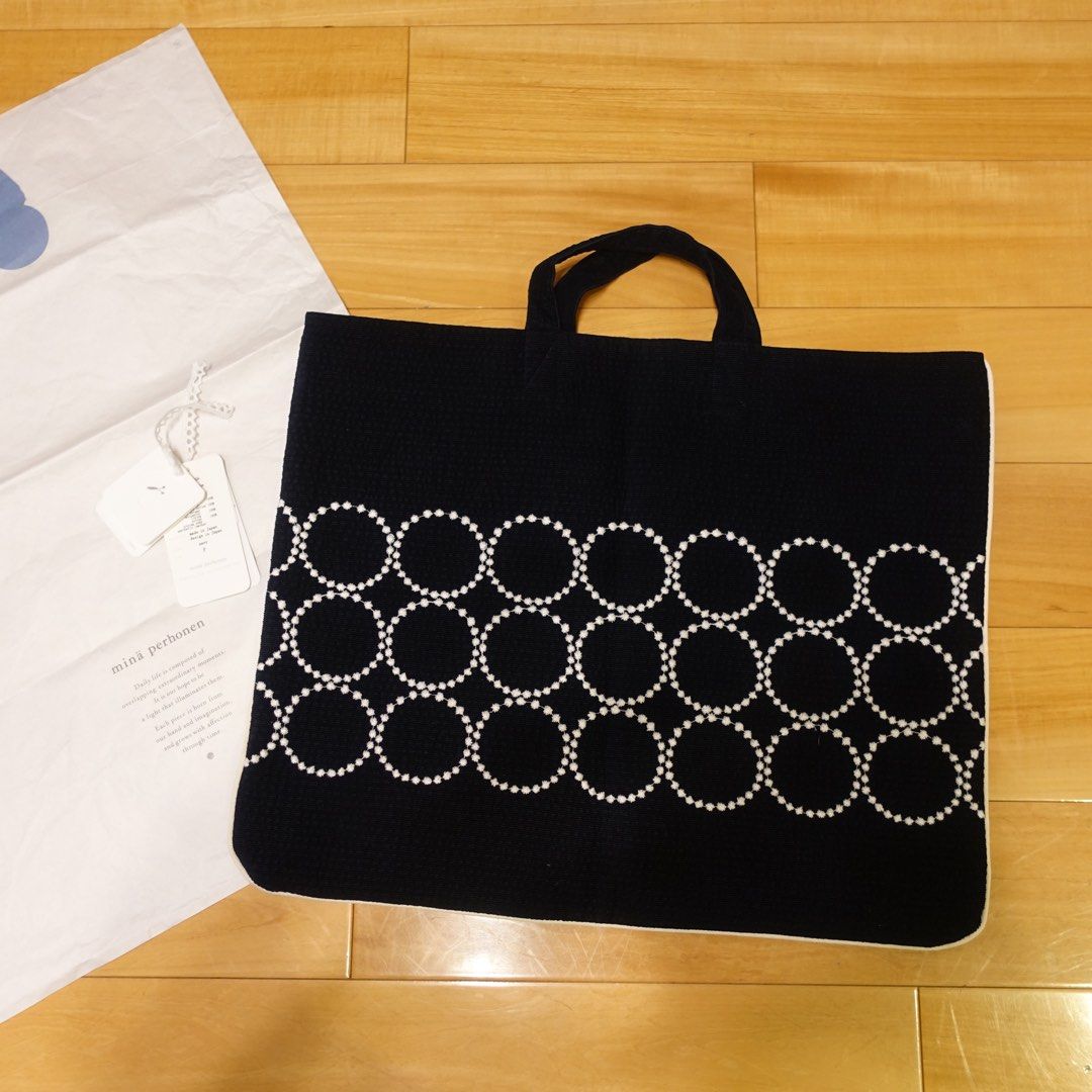 日本mina perhonen皆川明tambourine lesson bag navy, 名牌, 手袋及銀