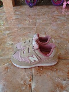 (Kategori: ) berada di . Dikirim oleh devifbrna (ID iklan 1289713191, Gambar 1). Deskripsi: .
