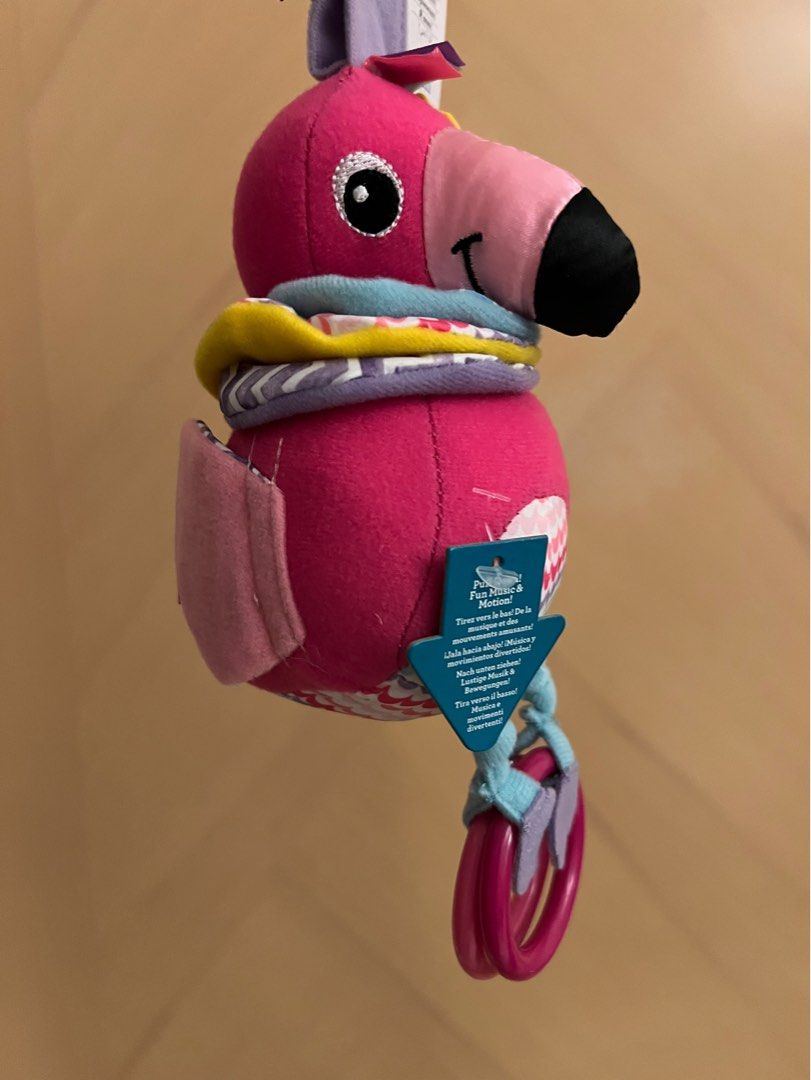 NEW Infantino Hug Tug Musical Flamingo