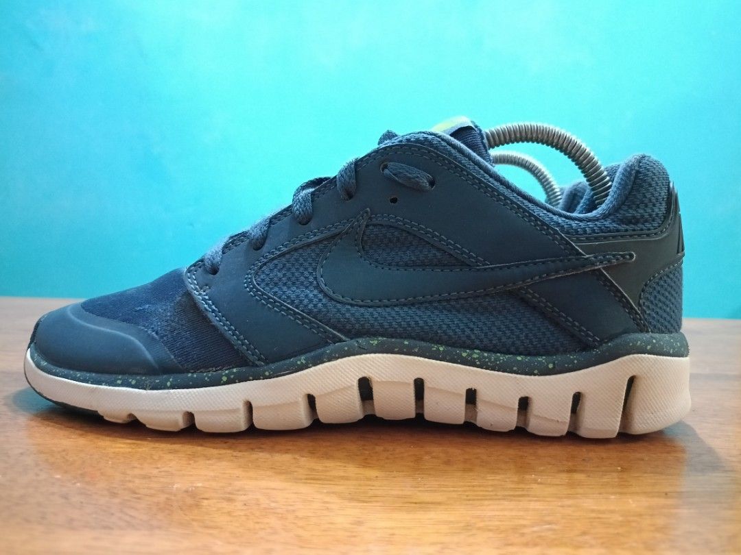 7.5 uk on sale nike